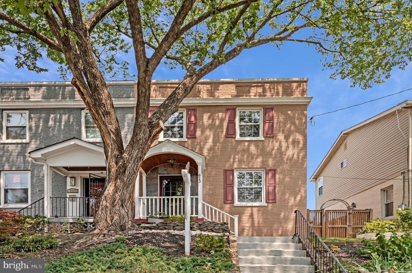 623 Tewkesbury Place NW, Washington