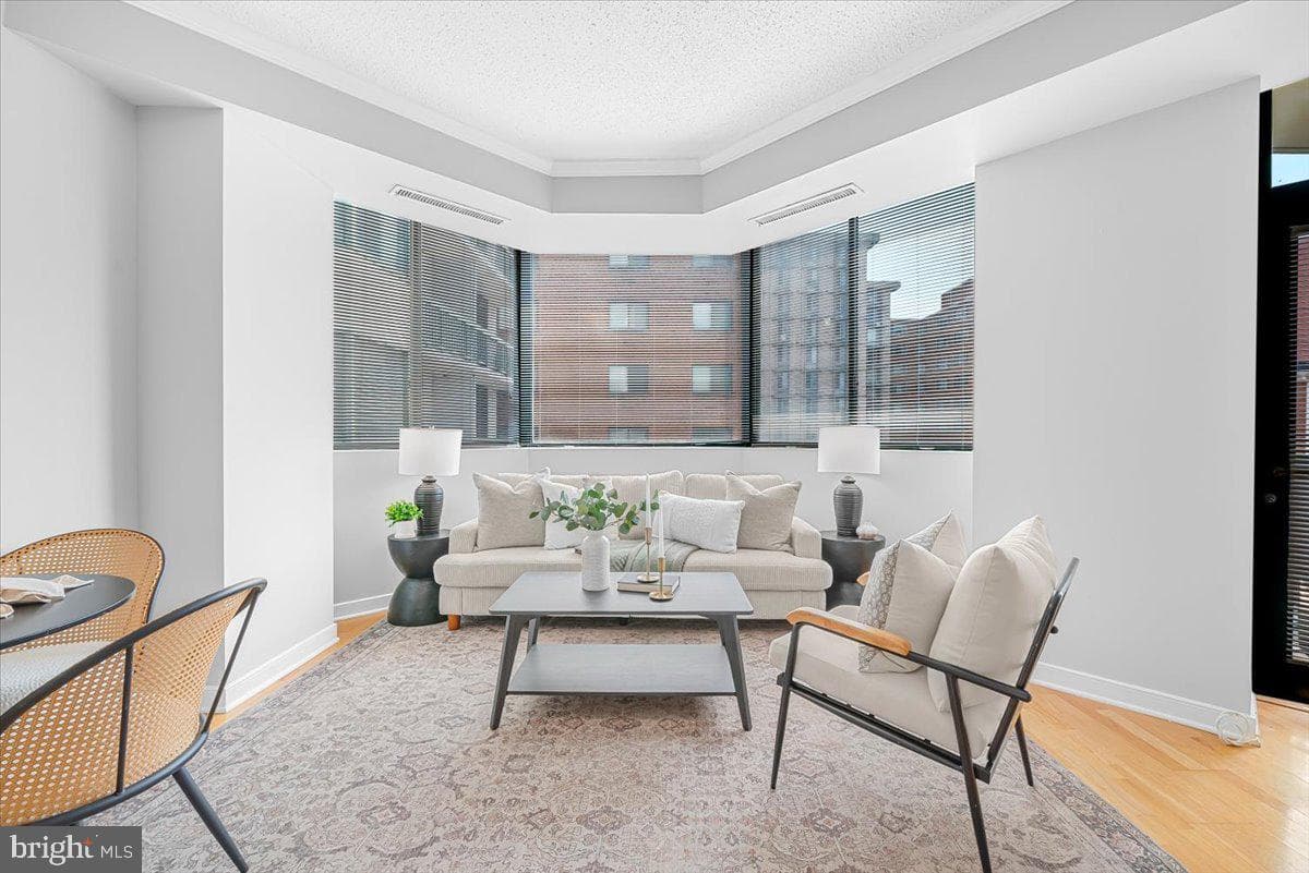 955 26th Street NW #409 photo 7