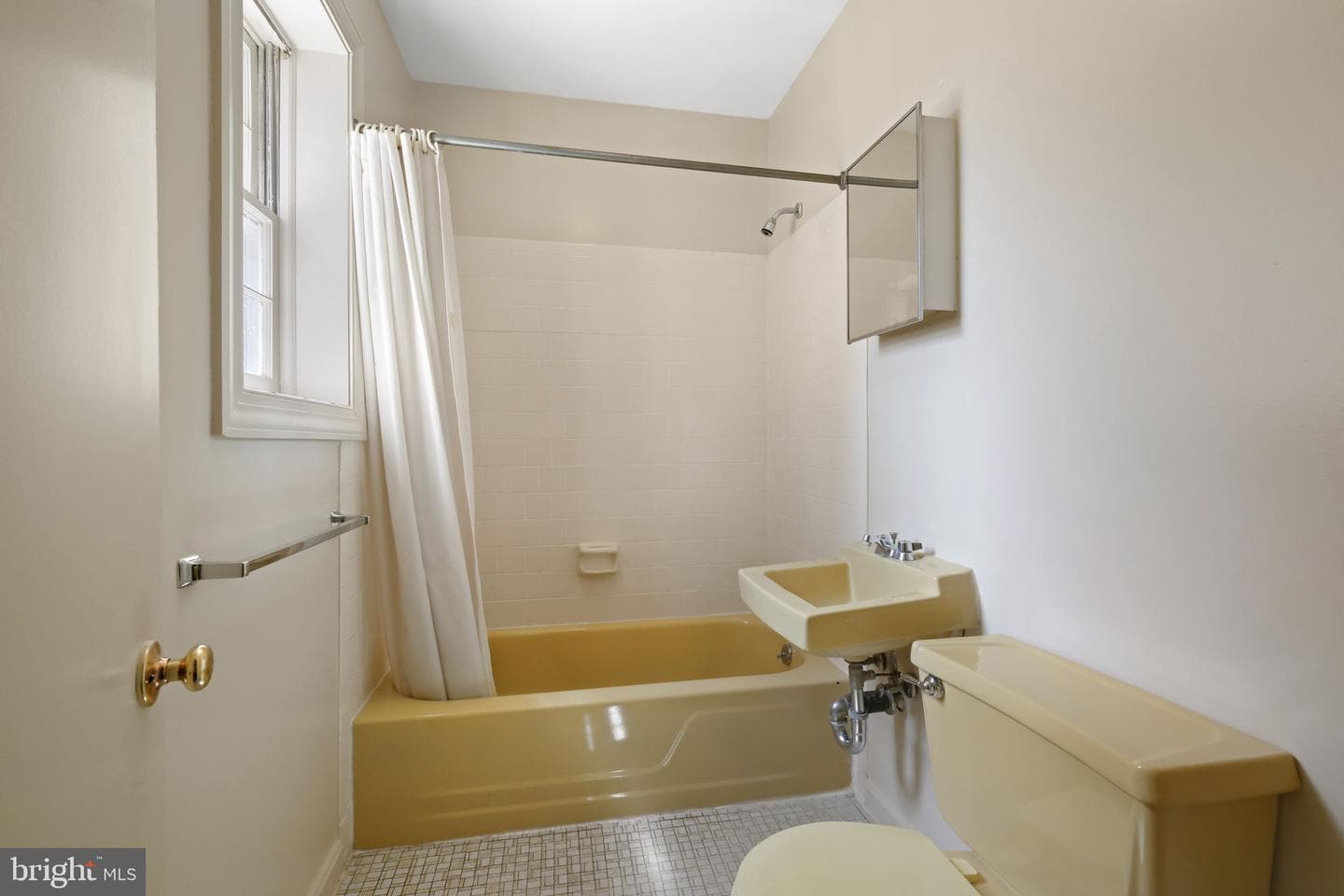 601 E Street SE photo 21