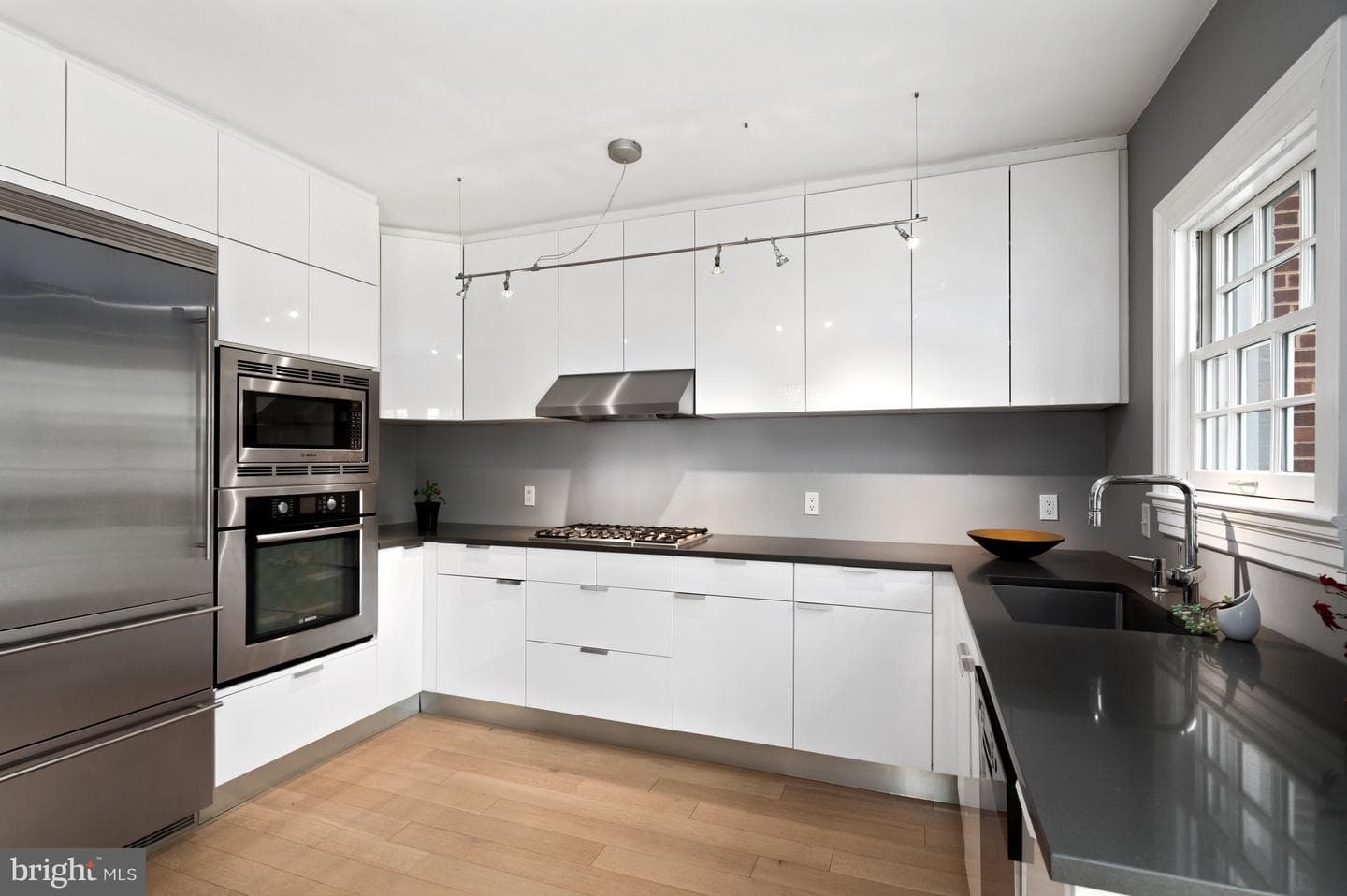 3544 S Street NW photo 7