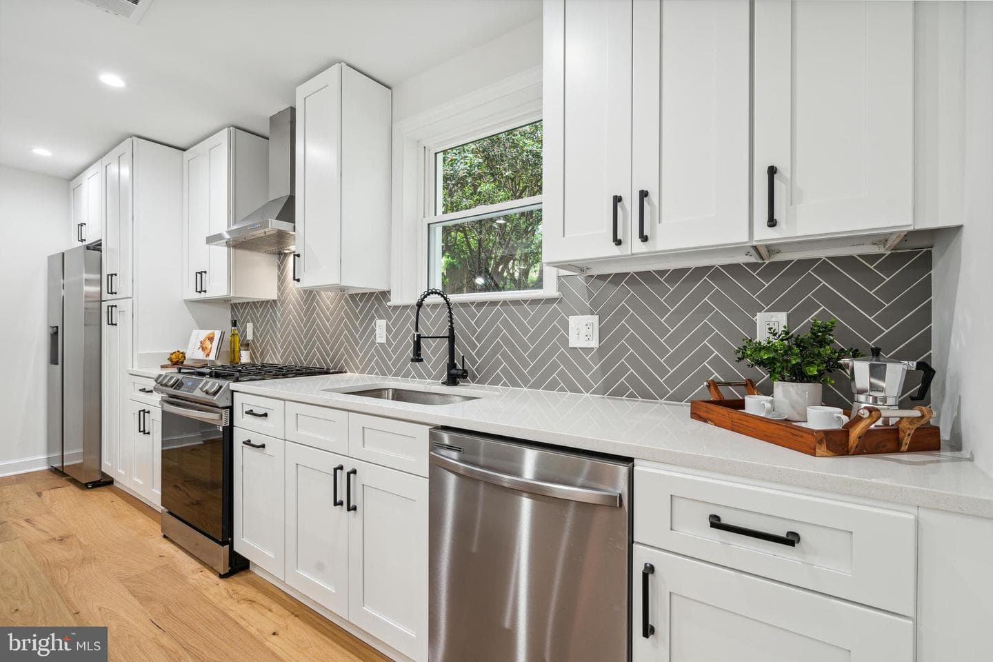 4509 Clark Place NW photo 10