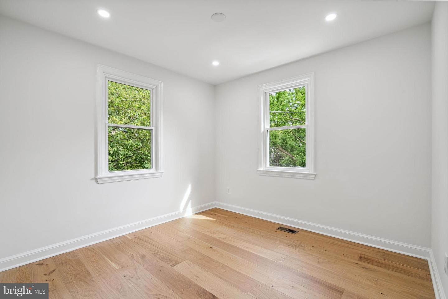 4509 Clark Place NW photo 21