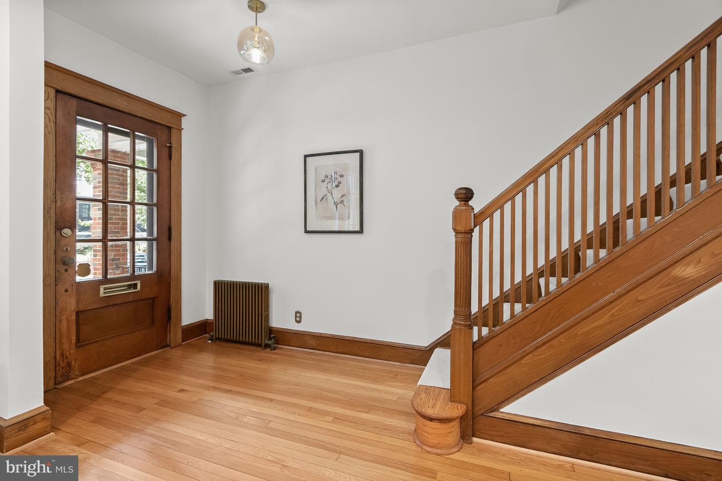 2456 39th Place NW photo 3