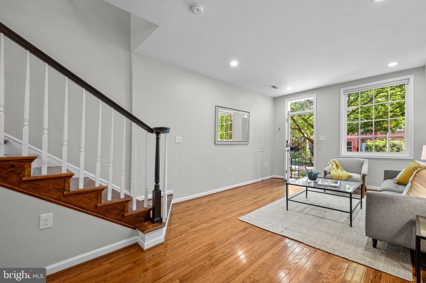 633 Constitution Avenue NE photo 6