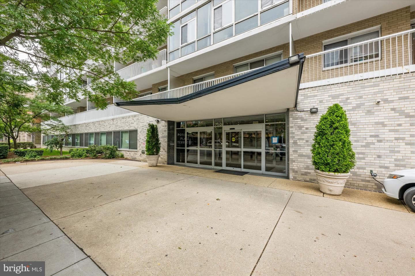 730 24th Street NW #420/421, Washington
