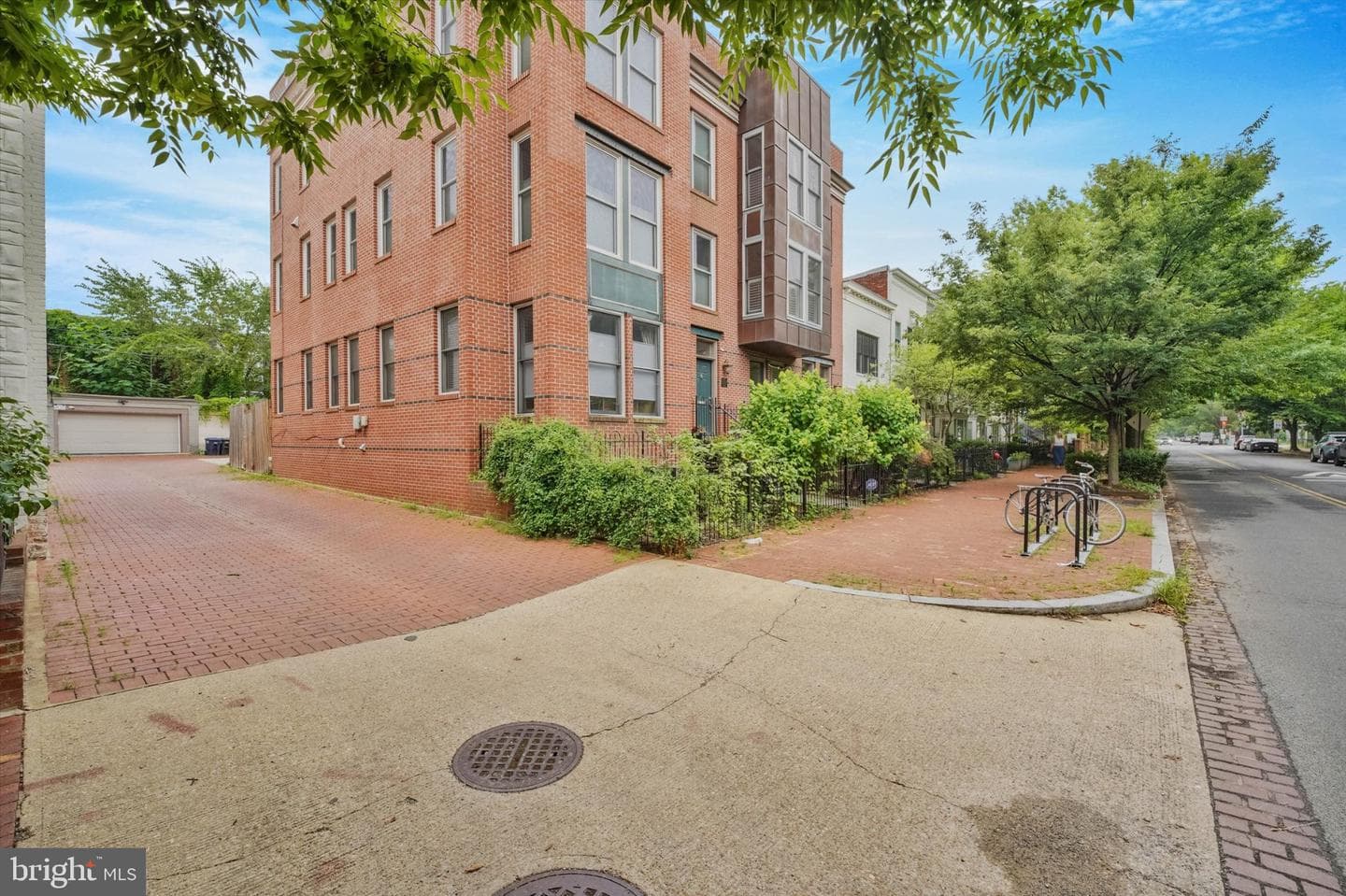 1333 Constitution Avenue NE #b photo 25