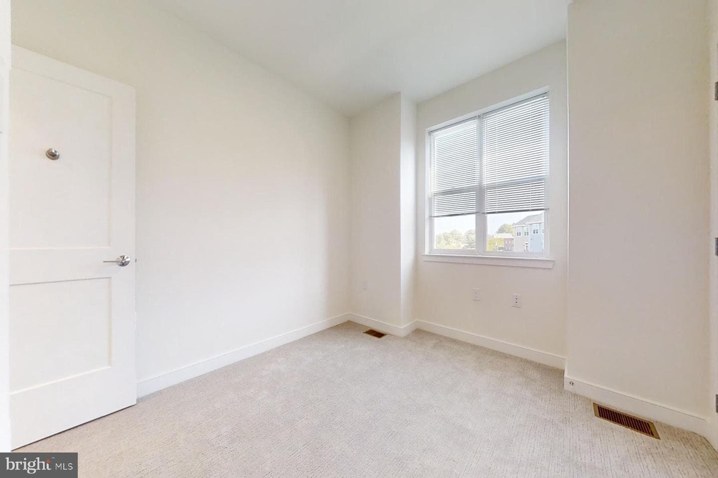 46 47th SE photo 40