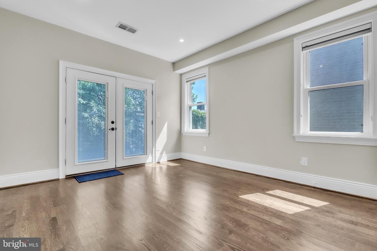 225 R Street NW photo 23