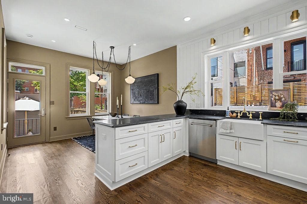 2532 12th Street NW photo 18