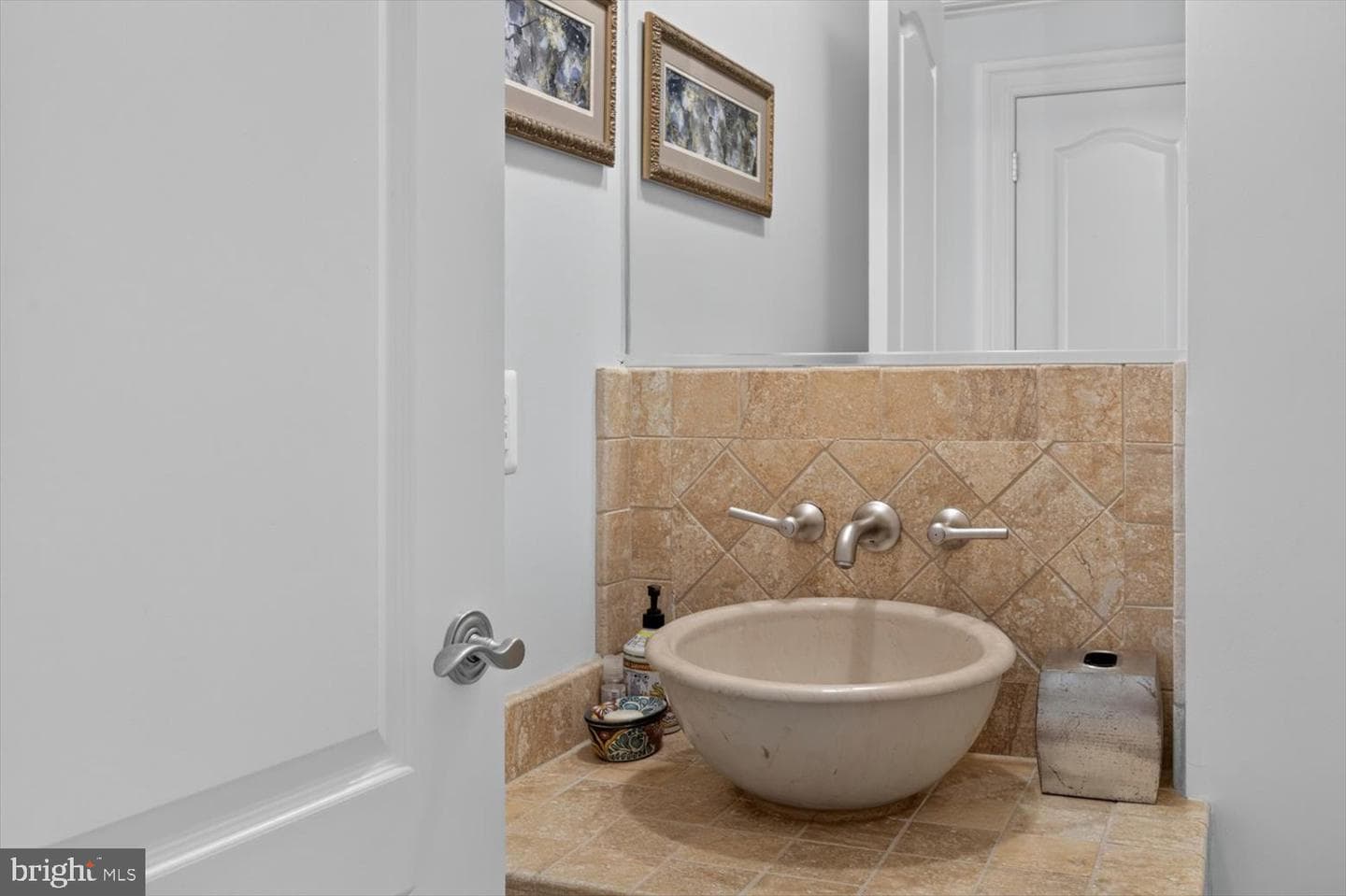 5316 42nd Street NW photo 17