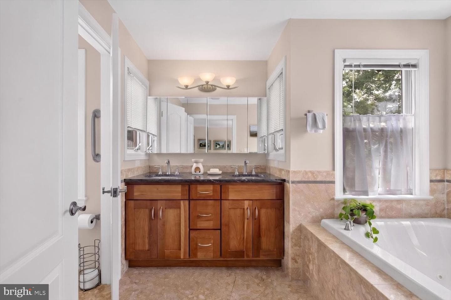 5316 42nd Street NW photo 38