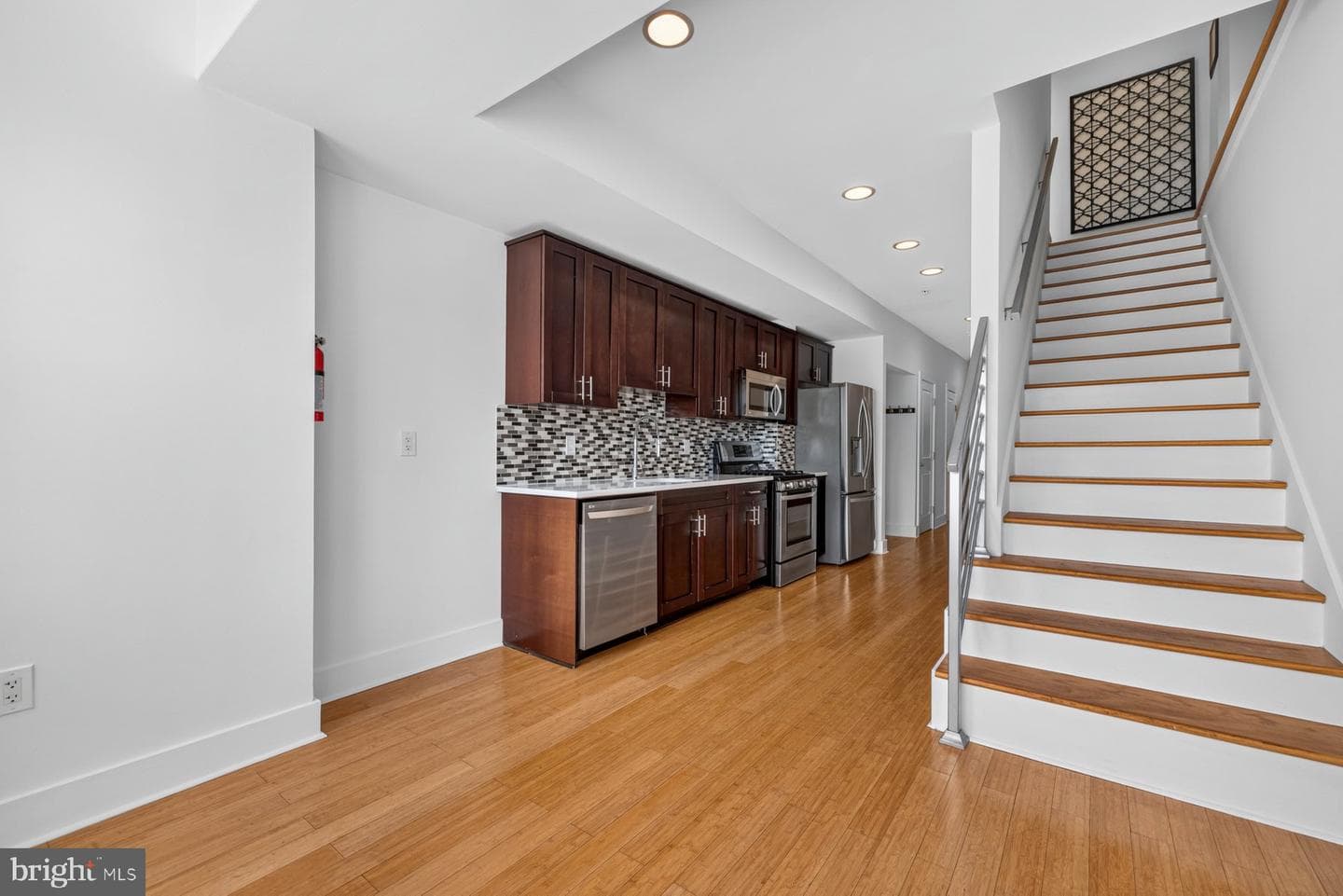 1013 V Street NW #2 photo 18