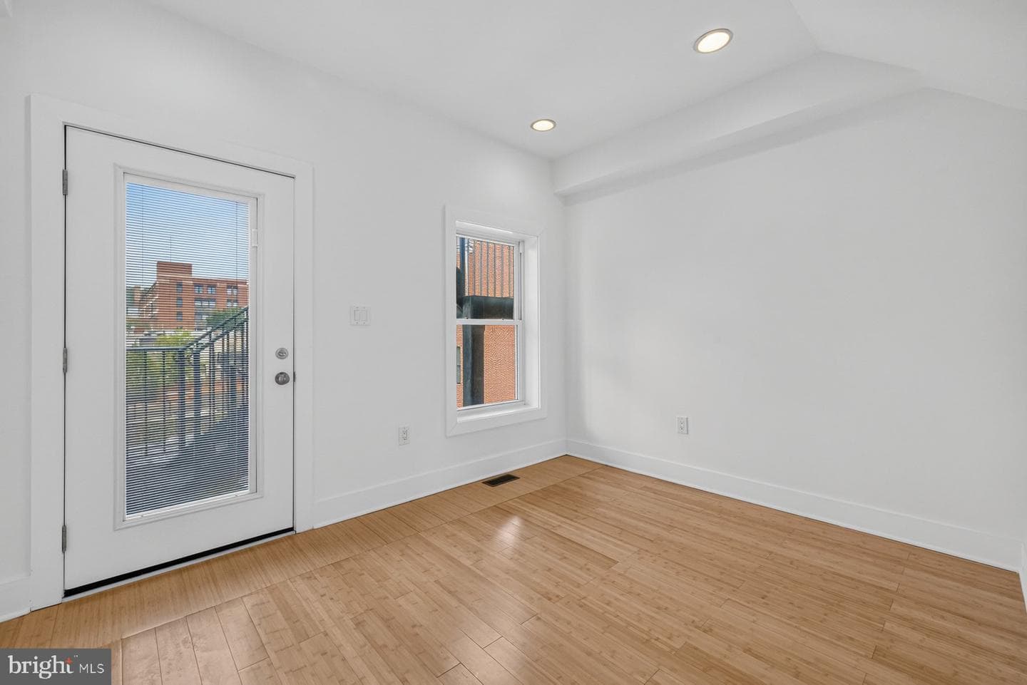 1013 V Street NW #2 photo 28