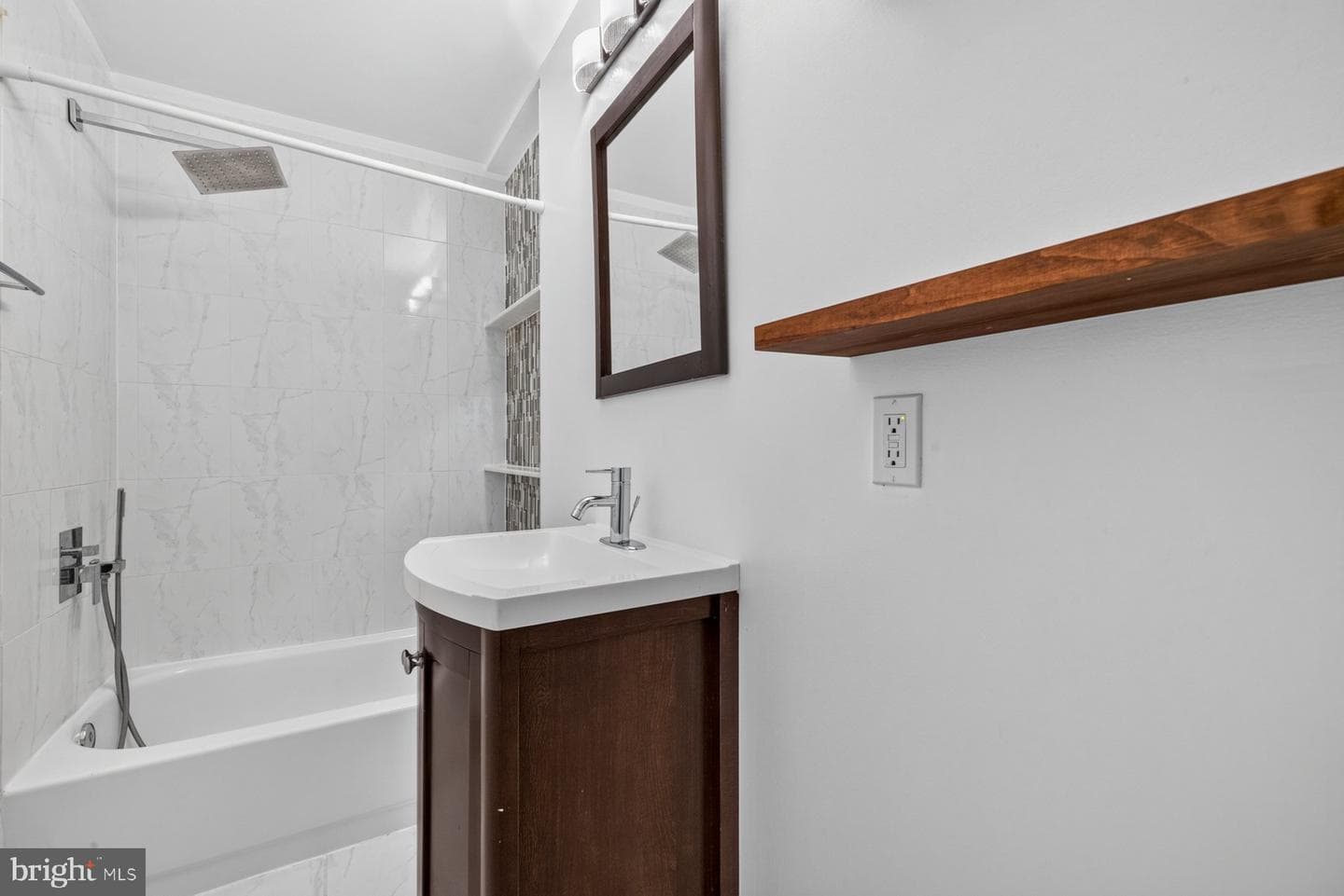 1013 V Street NW #2 photo 30