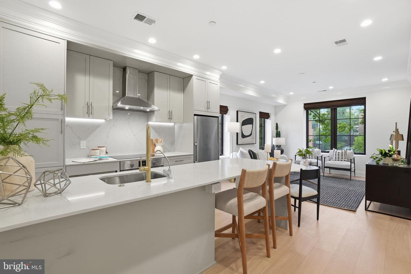 2642 39th Street NW #6 photo 8