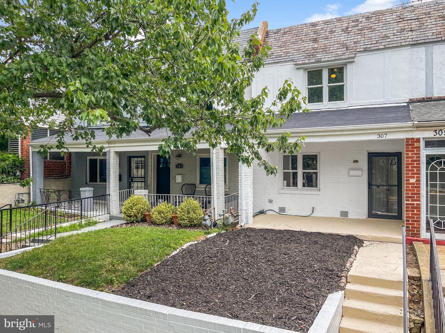 307 35th Street NE, Washington