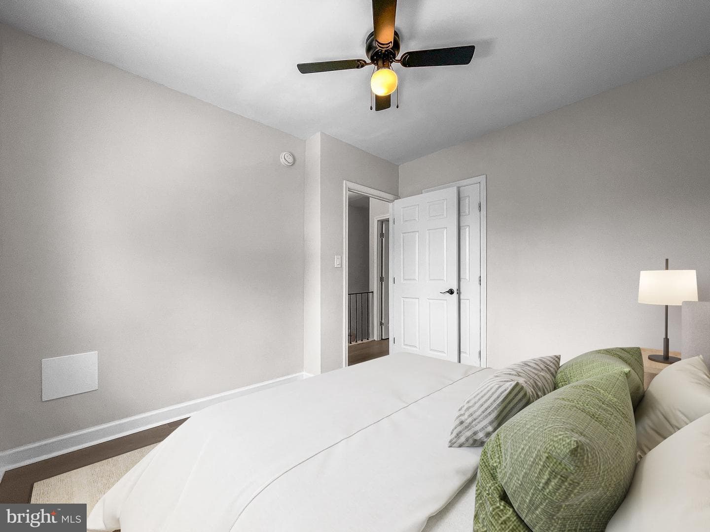 307 35th Street NE photo 26