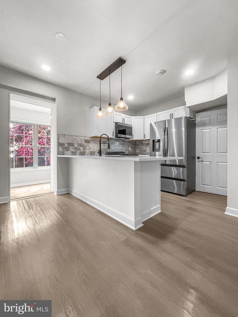 307 35th Street NE photo 27