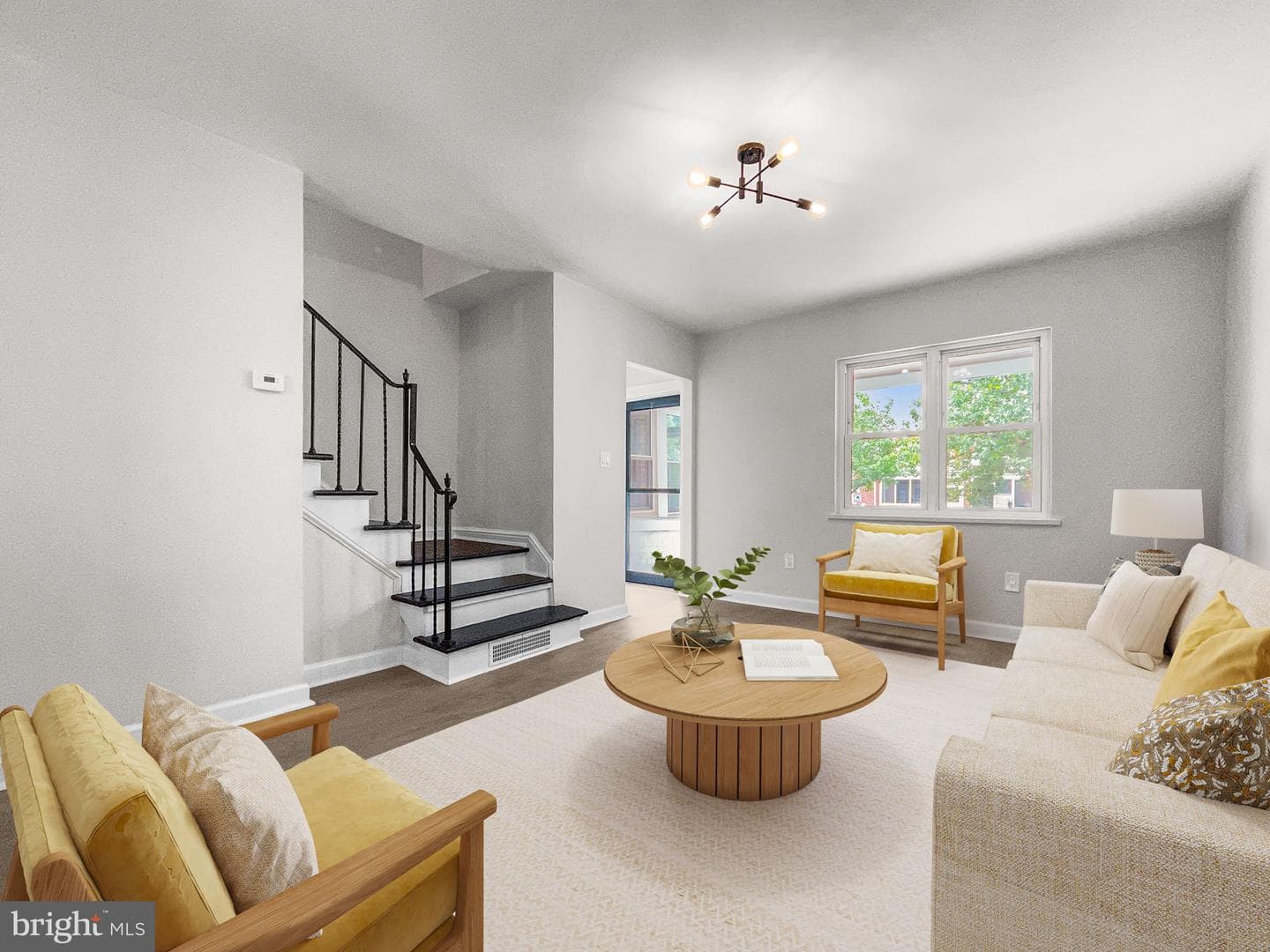 307 35th Street NE photo 4