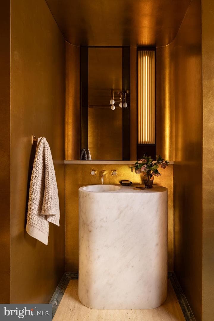 700 New Hampshire Avenue NW #1201/1221 photo 40