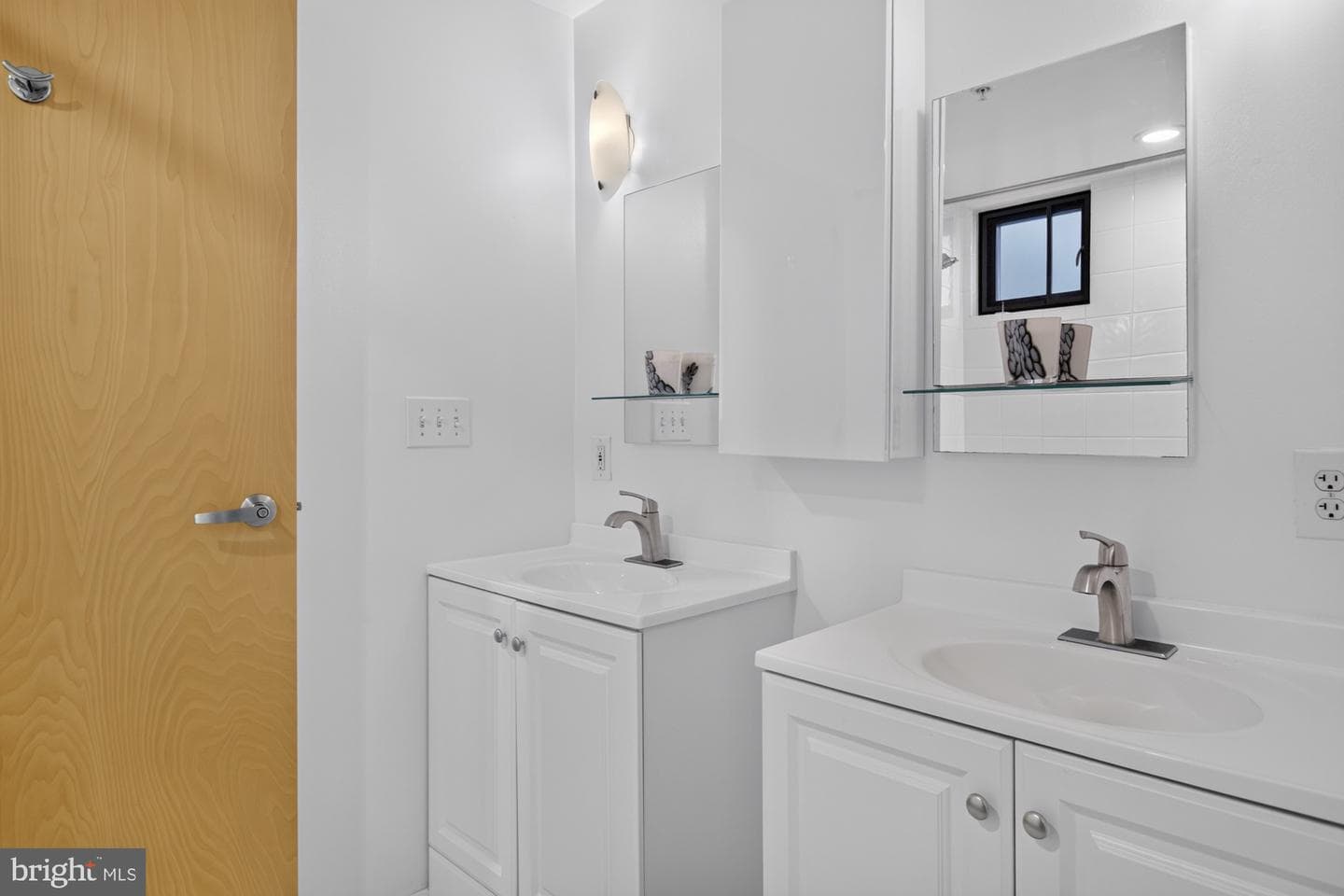1454 Belmont Street NW #2 photo 20
