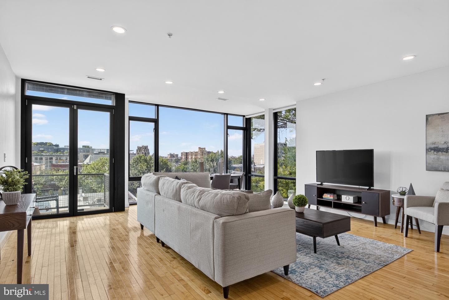 1454 Belmont Street NW #2 photo 5