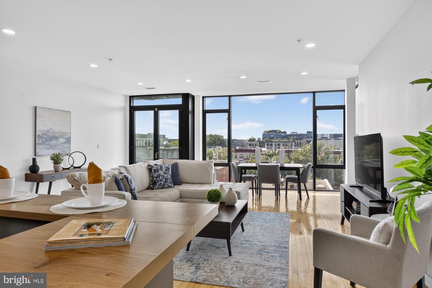 1454 Belmont Street NW #2 photo 7