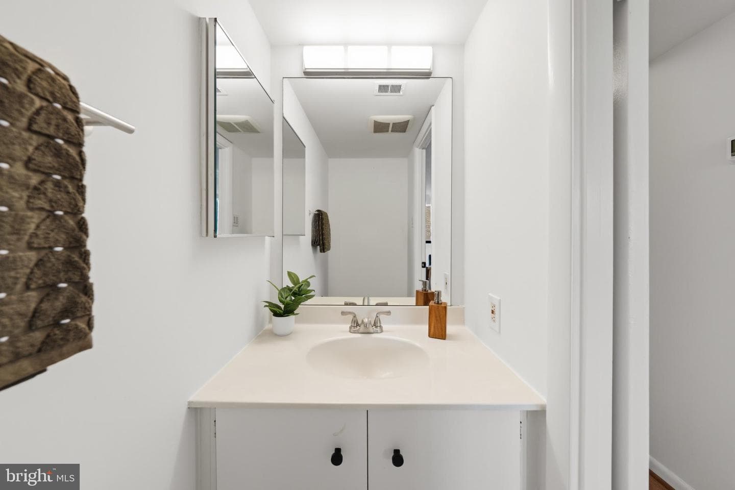 1140 23rd Street NW #802 photo 13