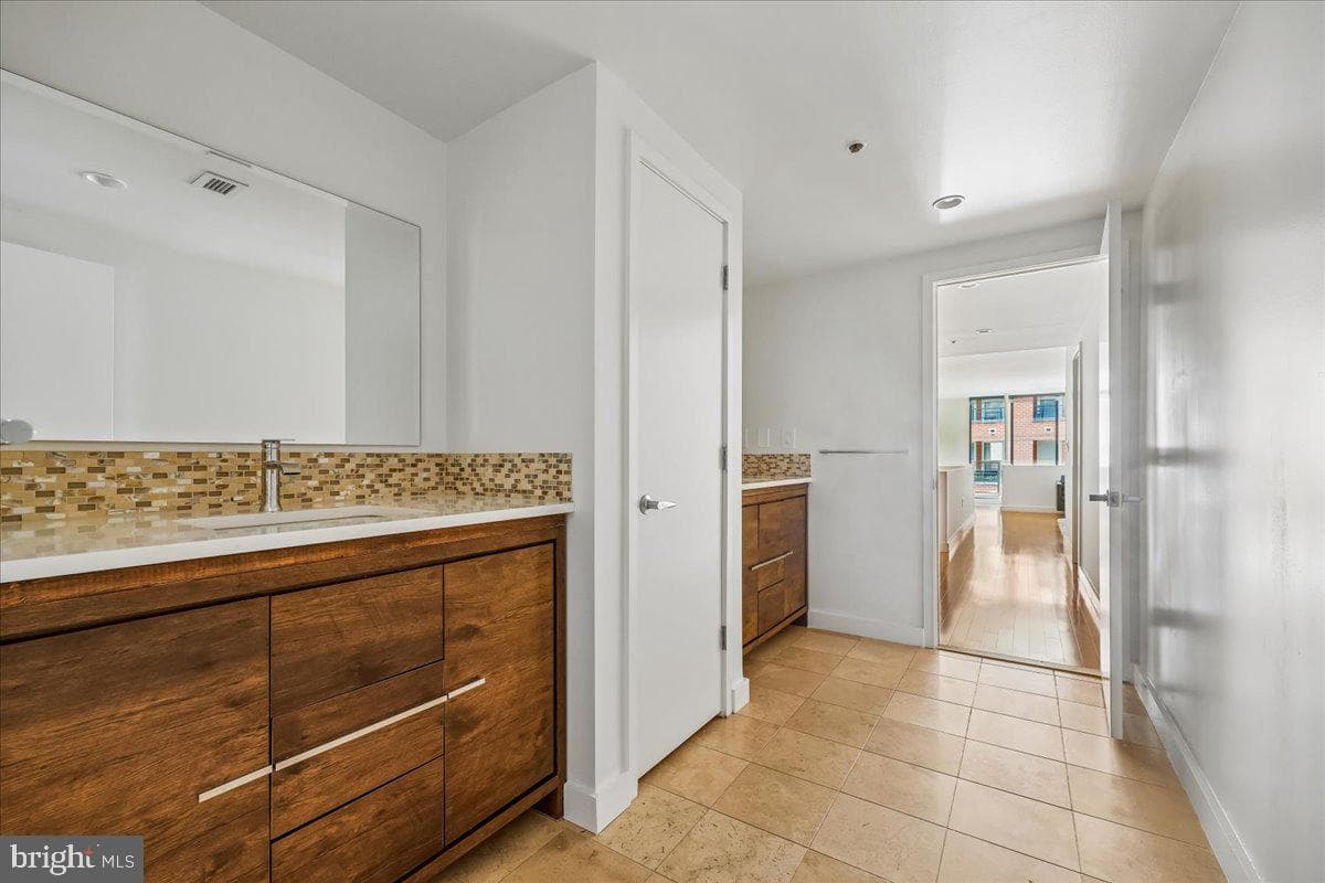 912 F Street NW #500 photo 33