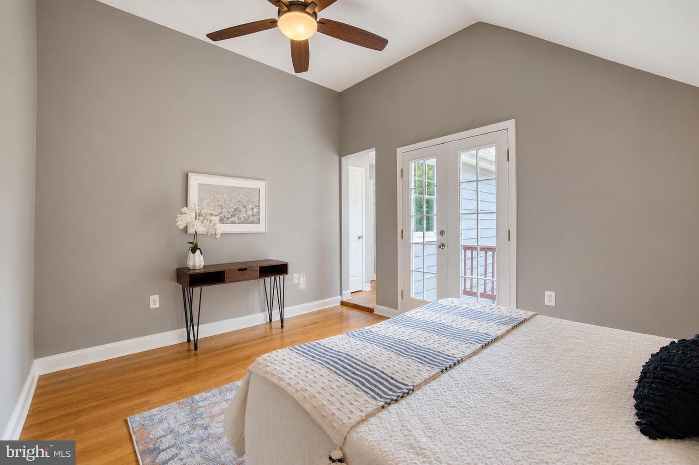 1257 Newton Street NE photo 16