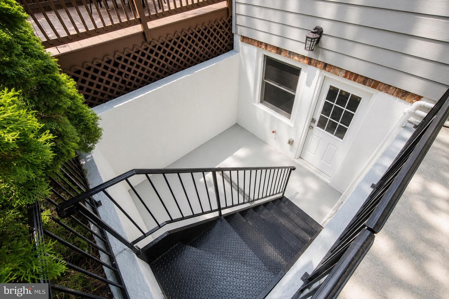 1257 Newton Street NE photo 28