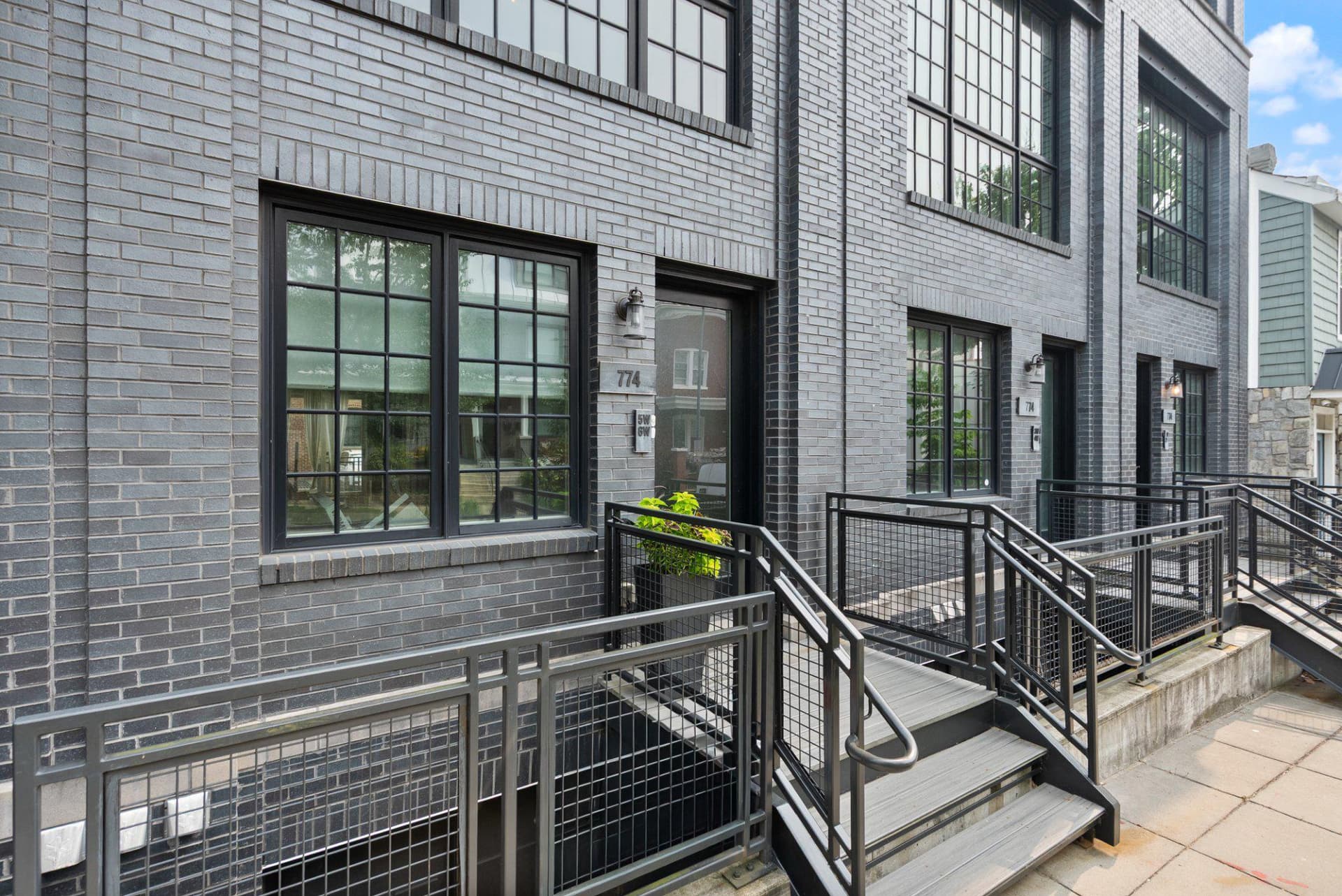 774 Girard Street NW #6w photo 27