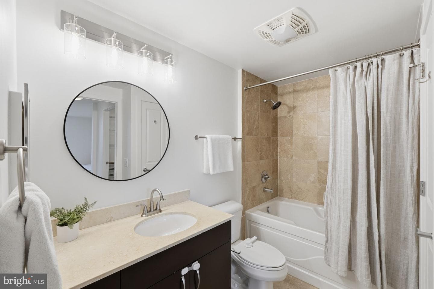 475 K Street NW #710 photo 15