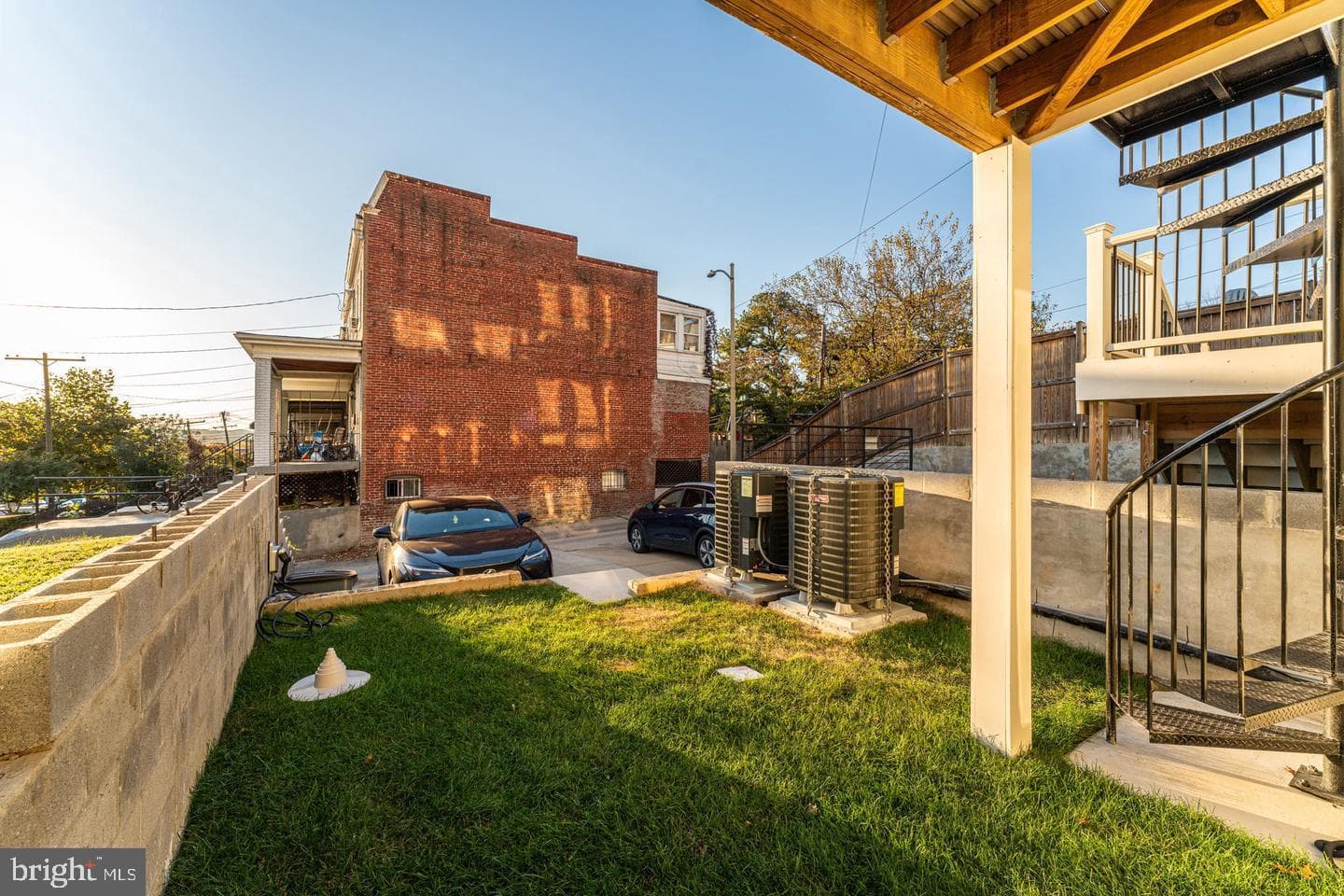 4202 3rd Street NW photo 9