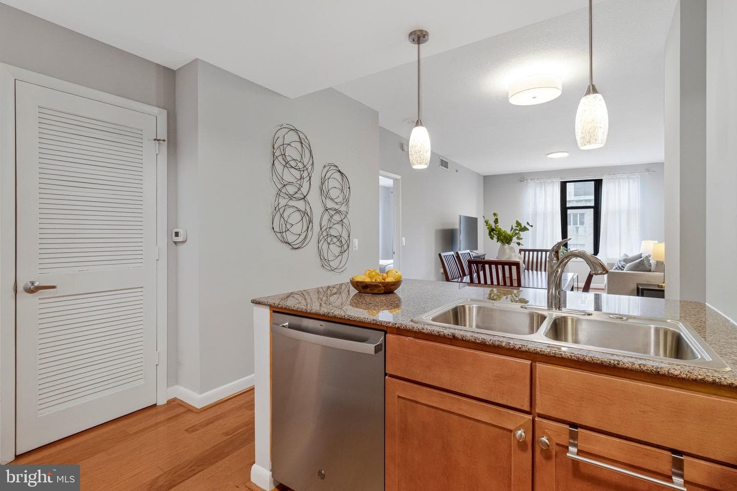 400 Massachusetts Avenue NW #803 photo 11