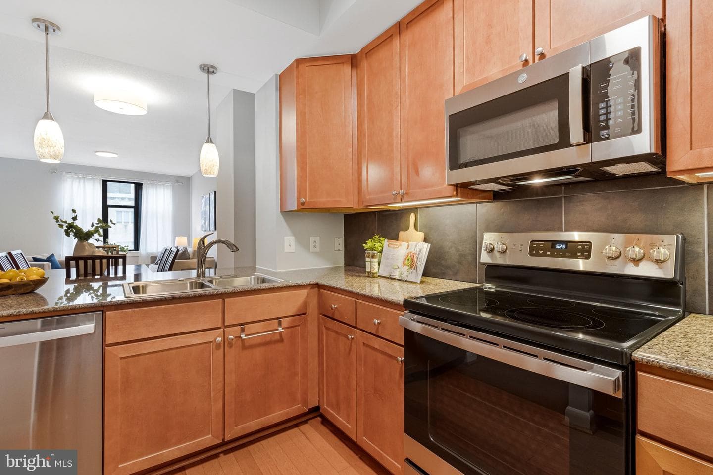 400 Massachusetts Avenue NW #803 photo 12