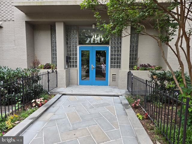 2130 N Street NW #4c photo 1