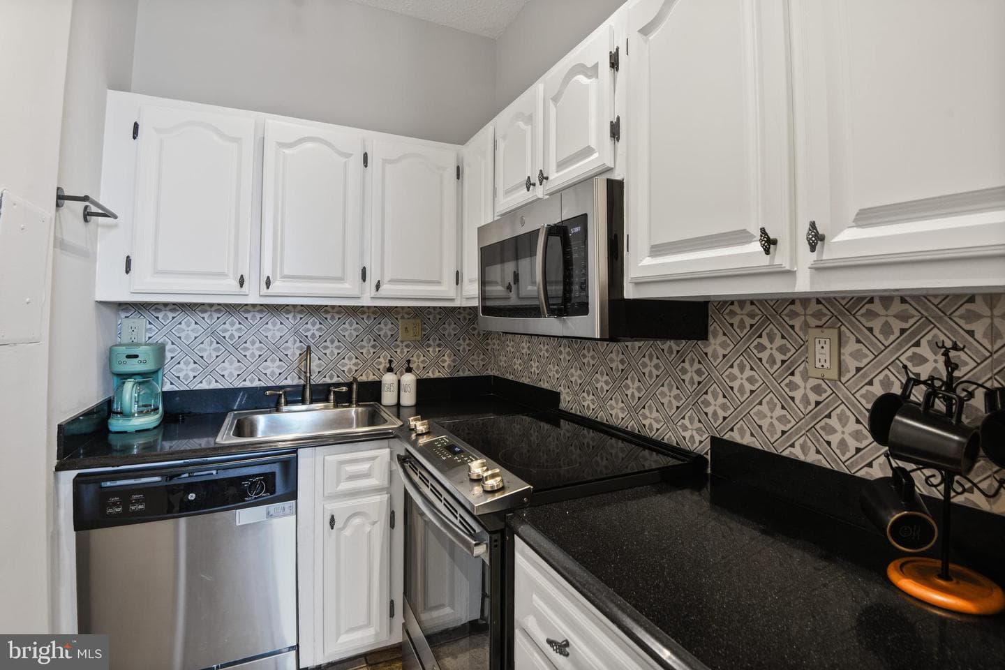 1615 Q Street NW #908 photo 7