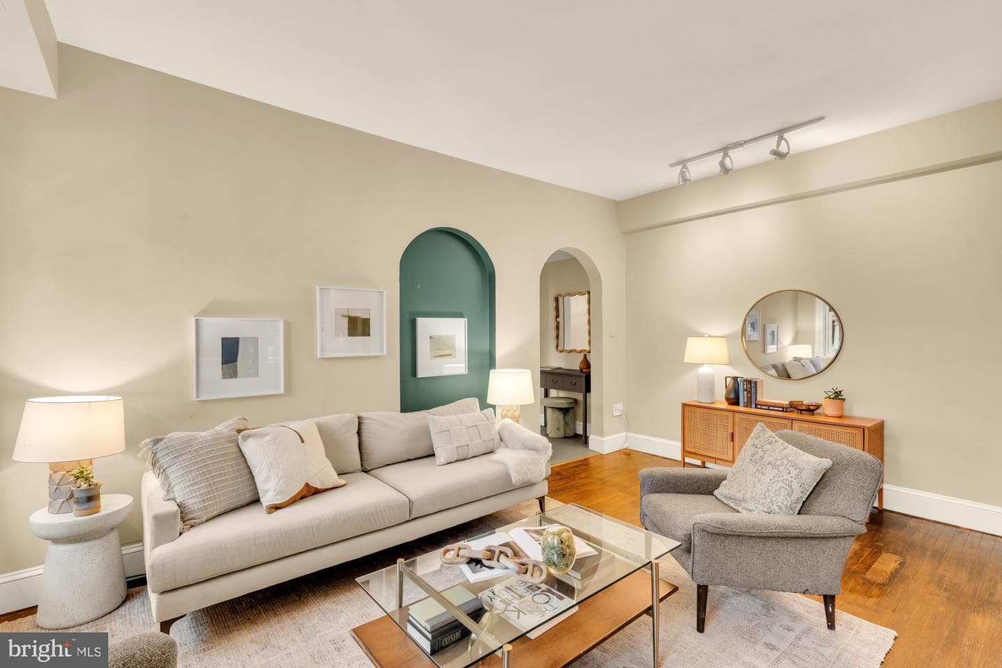 1615 Kenyon Street NW #4 photo 16