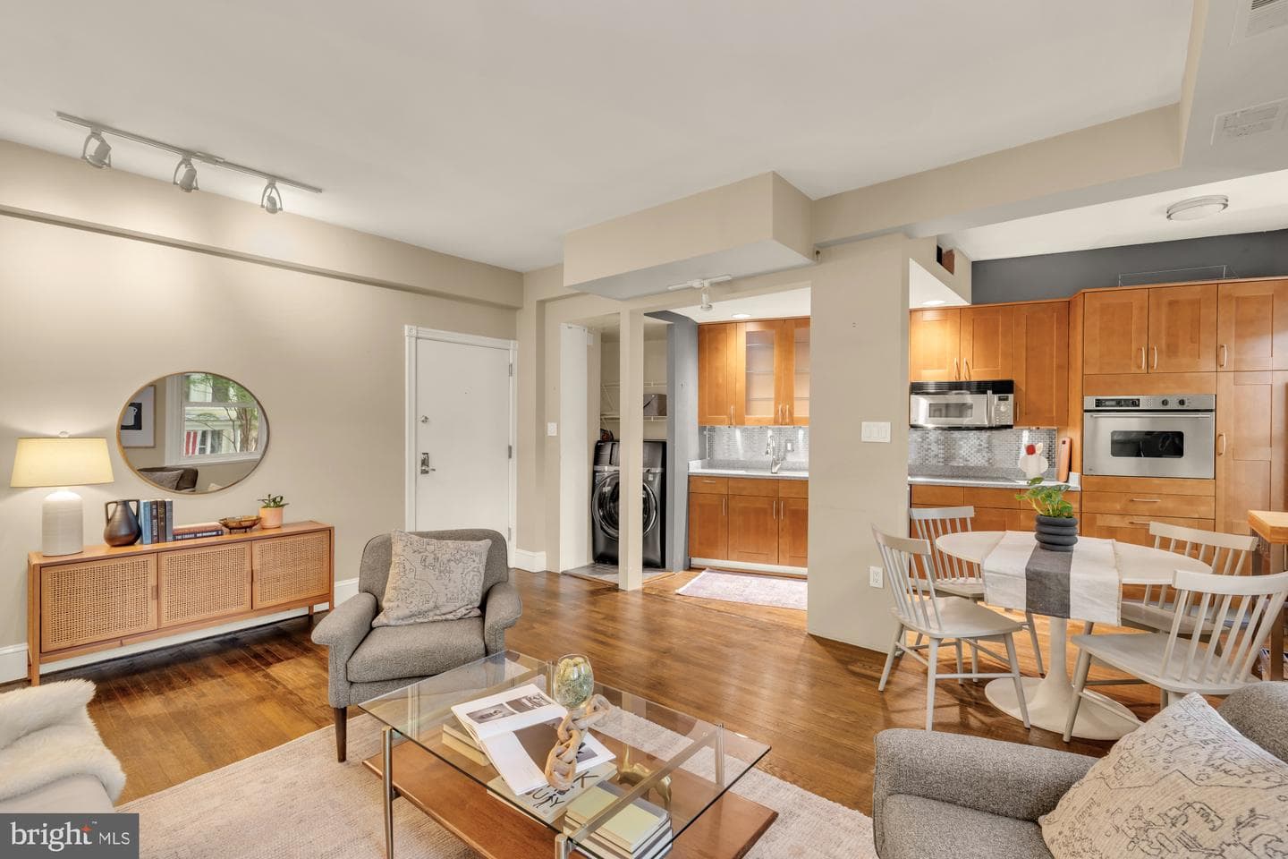 1615 Kenyon Street NW #4 photo 8