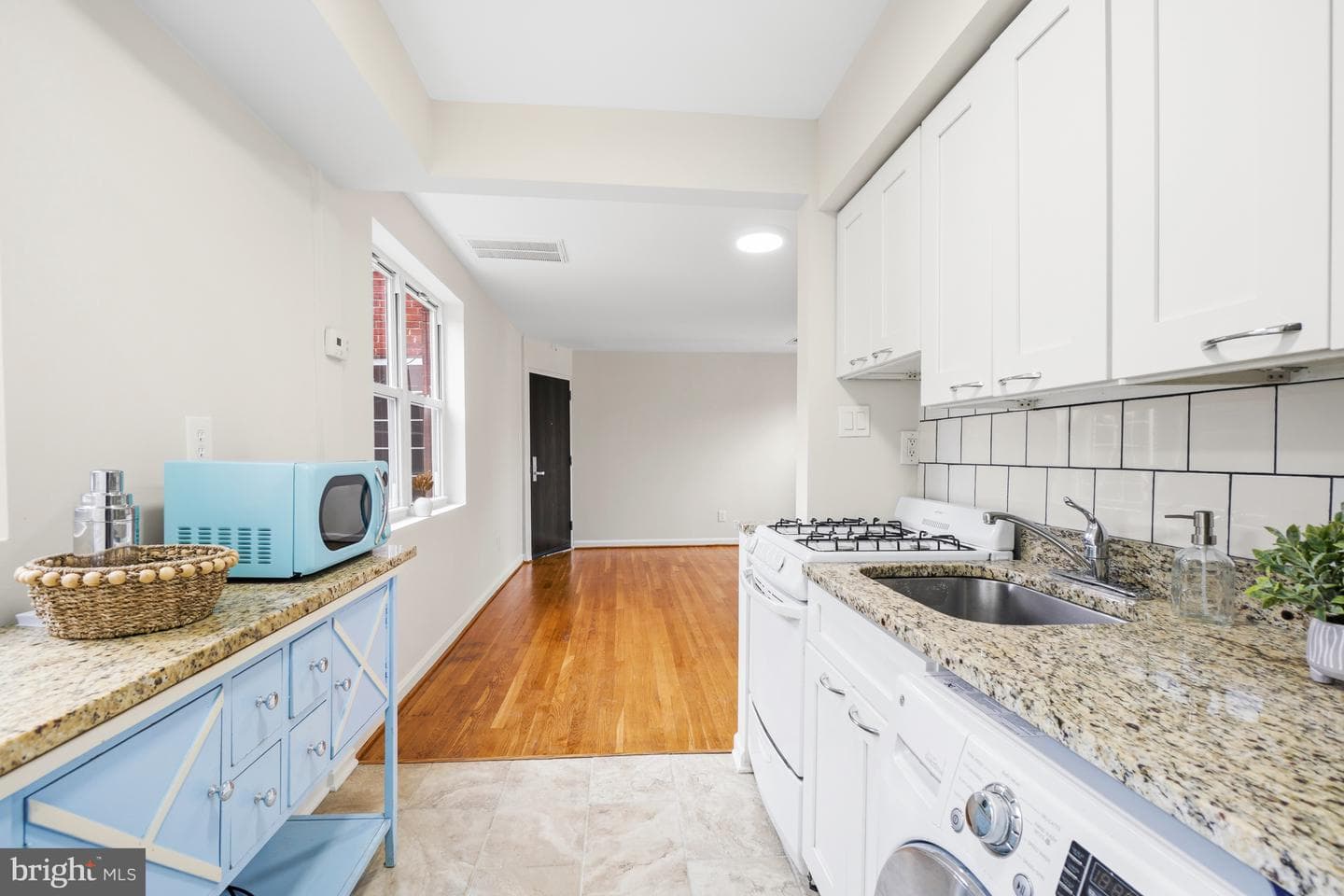 626 Independence Avenue SE #304 photo 12