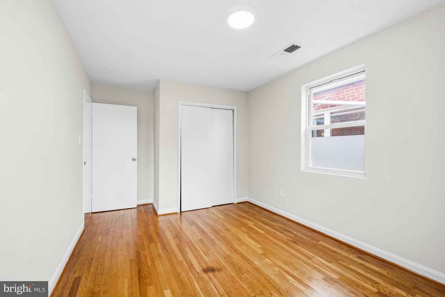 626 Independence Avenue SE #304 photo 20
