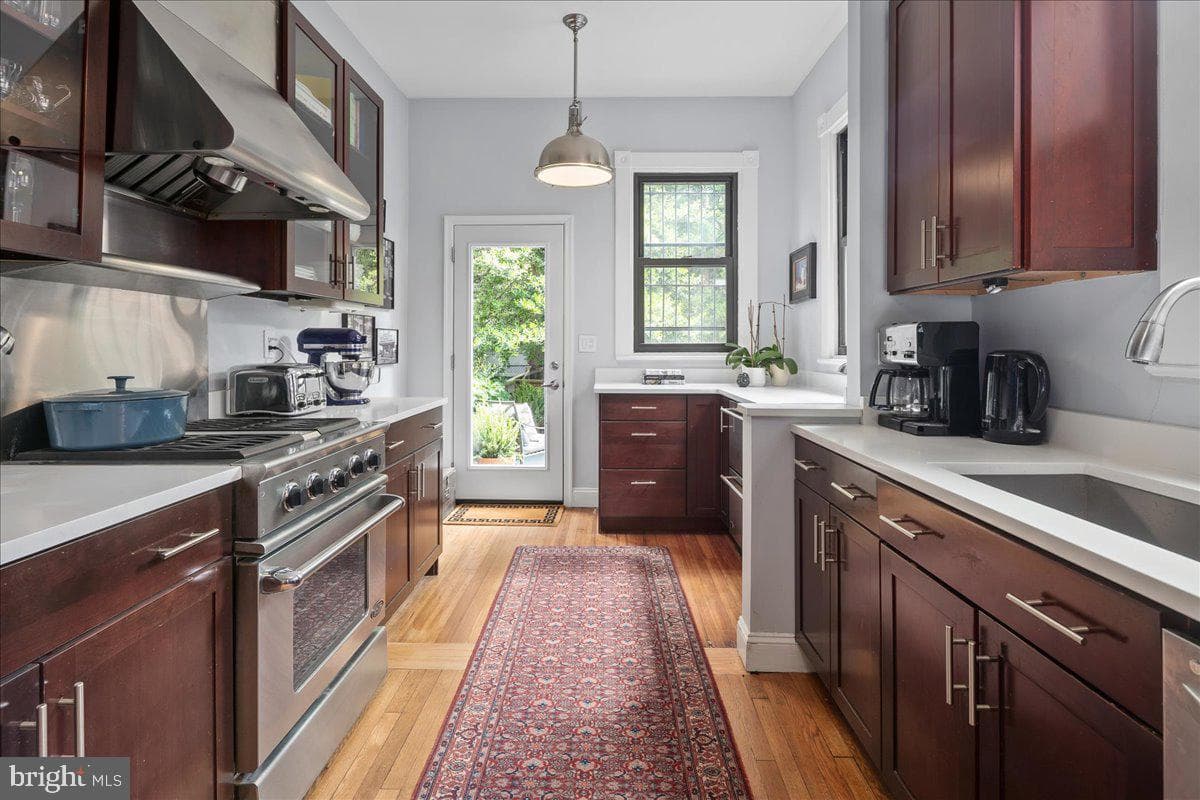 1619 13th Street NW photo 10