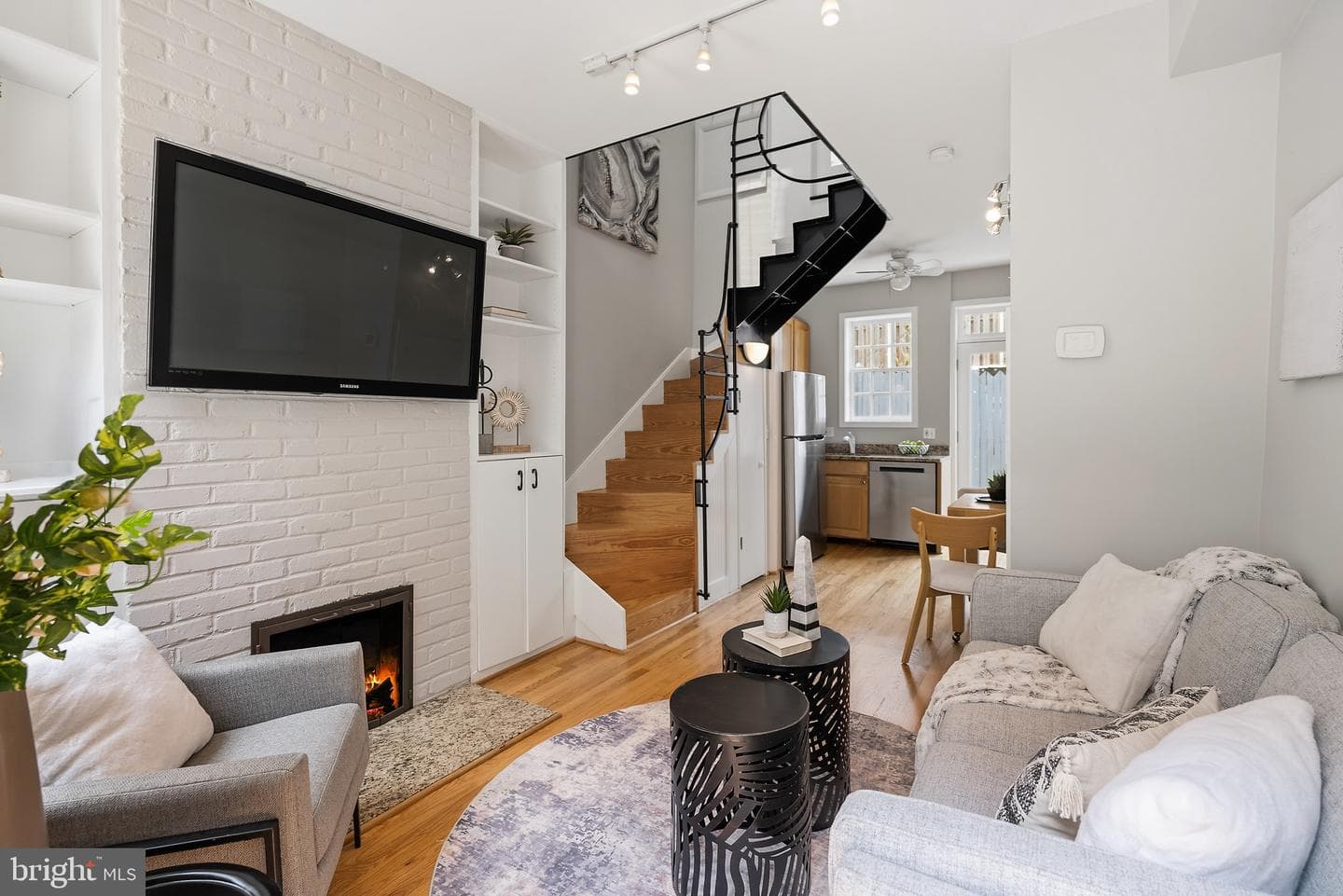 3203 Cherry Hill Lane NW, Washington