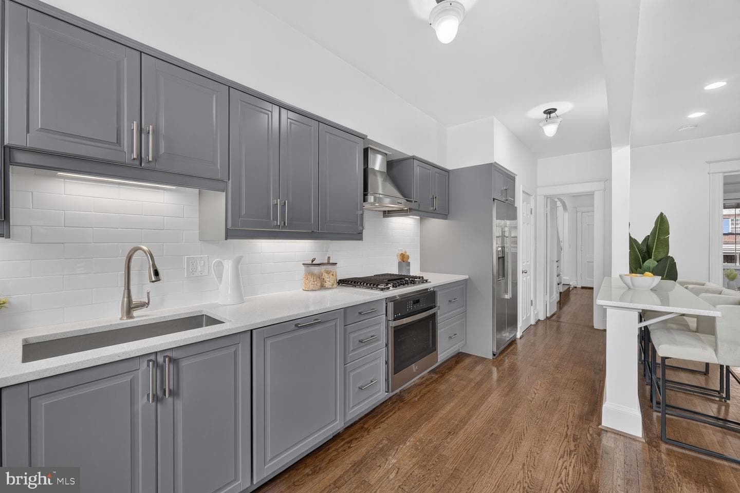 2226 39th Place NW photo 8