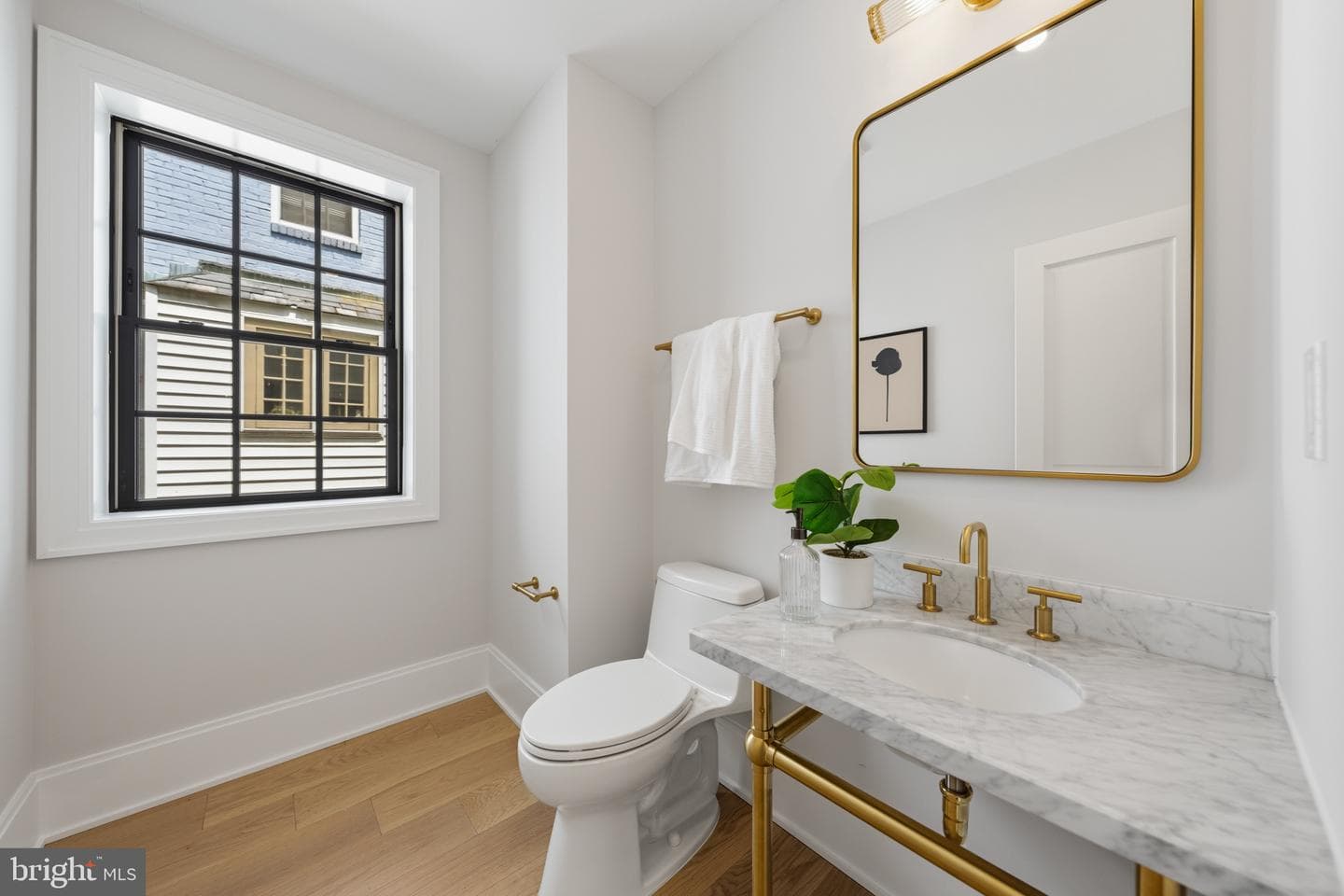 5439 30th Place NW photo 32