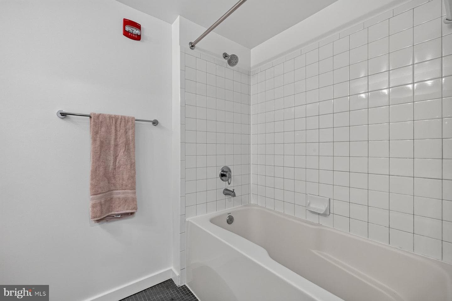 3883 Connecticut Avenue NW #206 photo 23