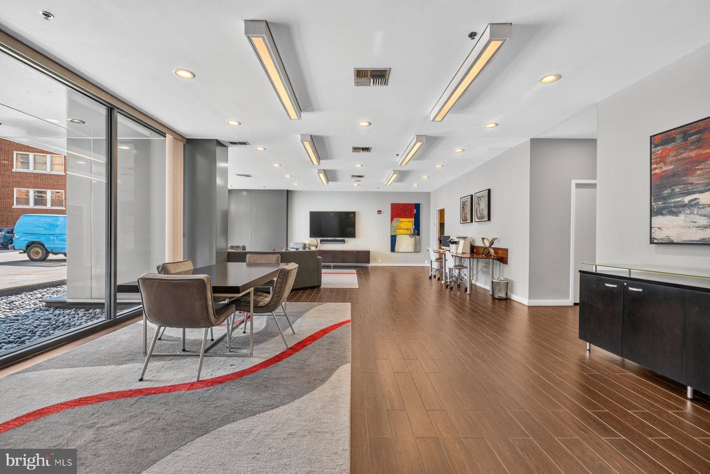 3883 Connecticut Avenue NW #206 photo 7