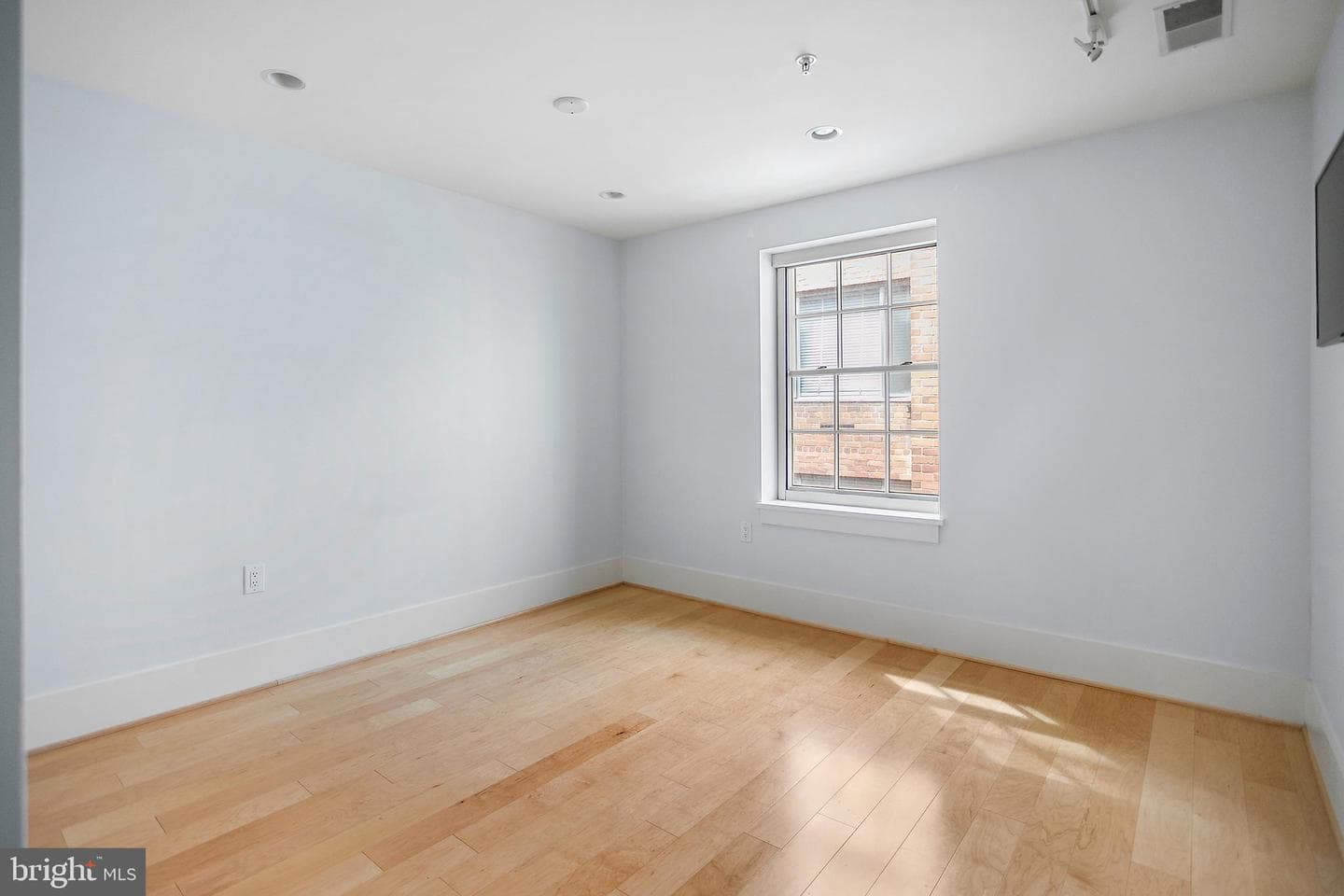 2818 Connecticut Avenue NW #14 photo 16