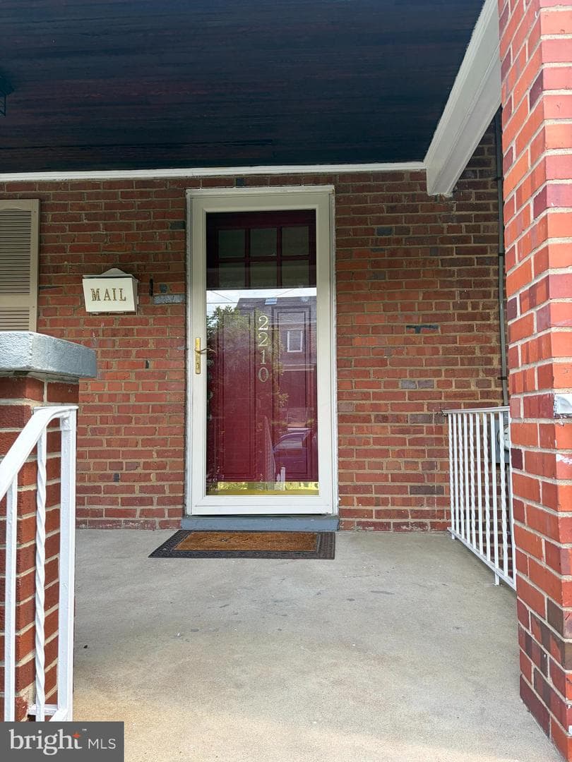 2210 S Street SE, Washington